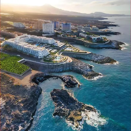 아파트 Endless Horizon View - Free Private Parking Including & Guest Bonus 플라야 파라이소